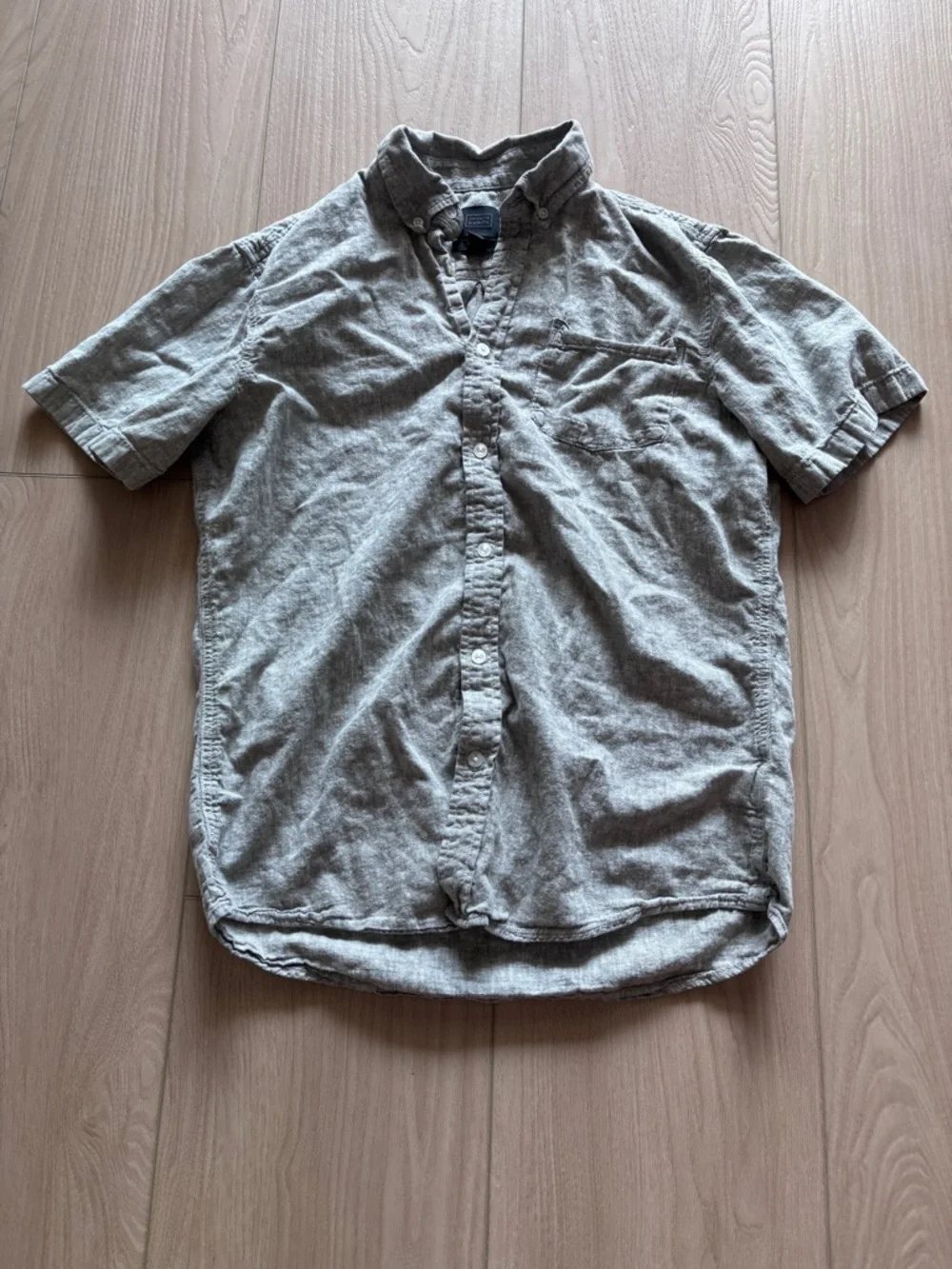 14th & Union Light Gray Short-Sleeve Button-Down Shirt